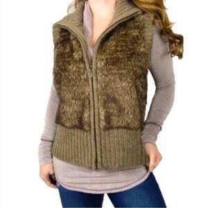 CAbi Style# 167 Medium -Alpaca, Wool blend Fur/knit Sweater Vest